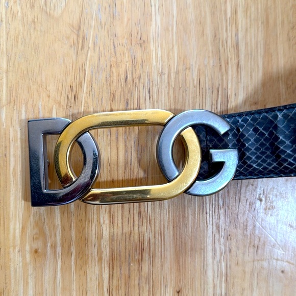 Dolce Gabanna GENUINE Snake Skin Belt in excellent condition with large buckle - Picture 3 of 7